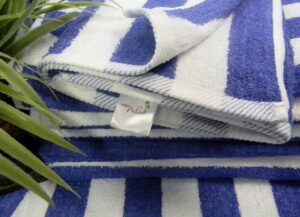 Martex Tropical Stripe Blue Pool - 30x70